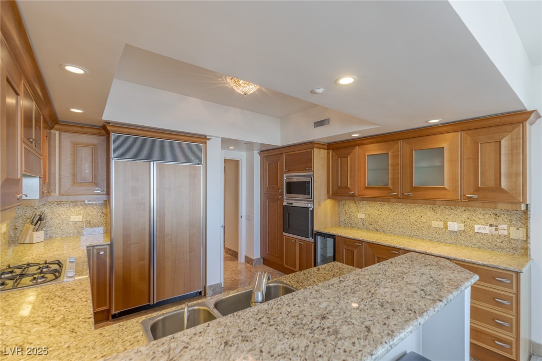 2777 Paradise Road 2103 Las Vegas NV 89109