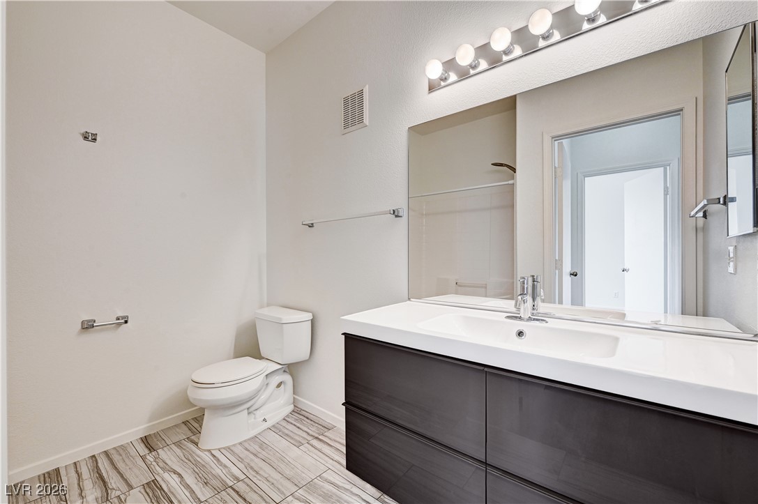 909 Domnus Lane 203 Las Vegas NV 89144