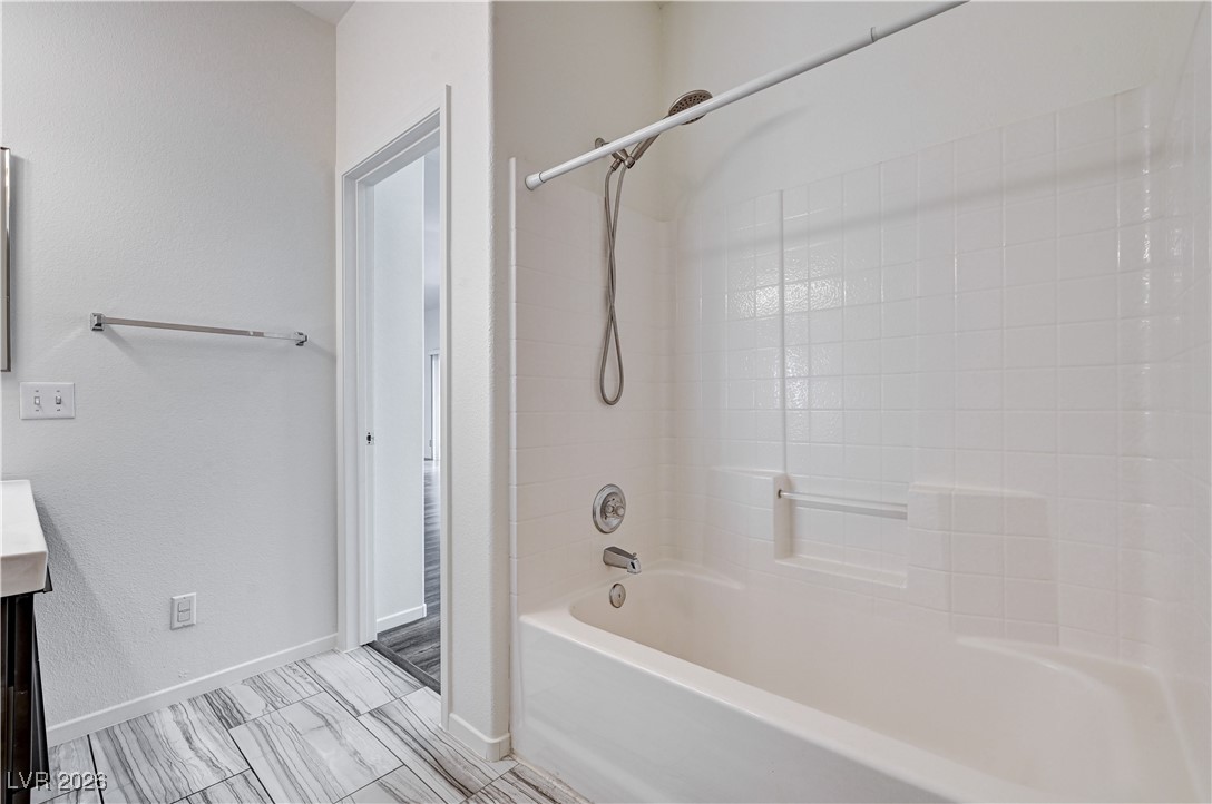 909 Domnus Lane 203 Las Vegas NV 89144