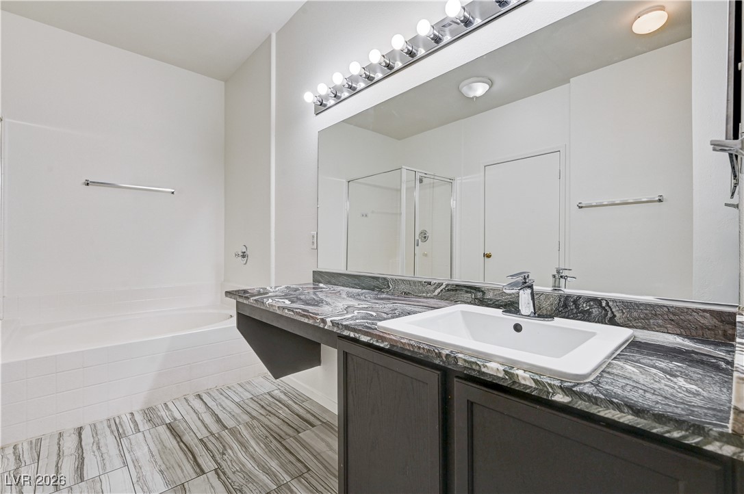 909 Domnus Lane 203 Las Vegas NV 89144