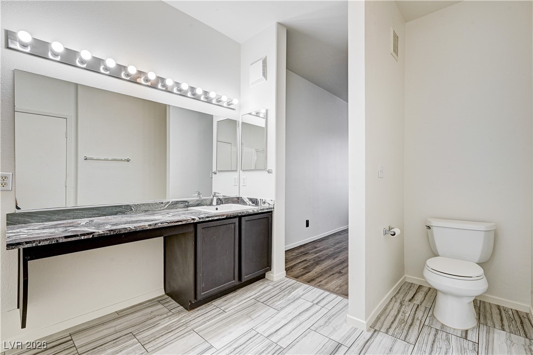 909 Domnus Lane 203 Las Vegas NV 89144