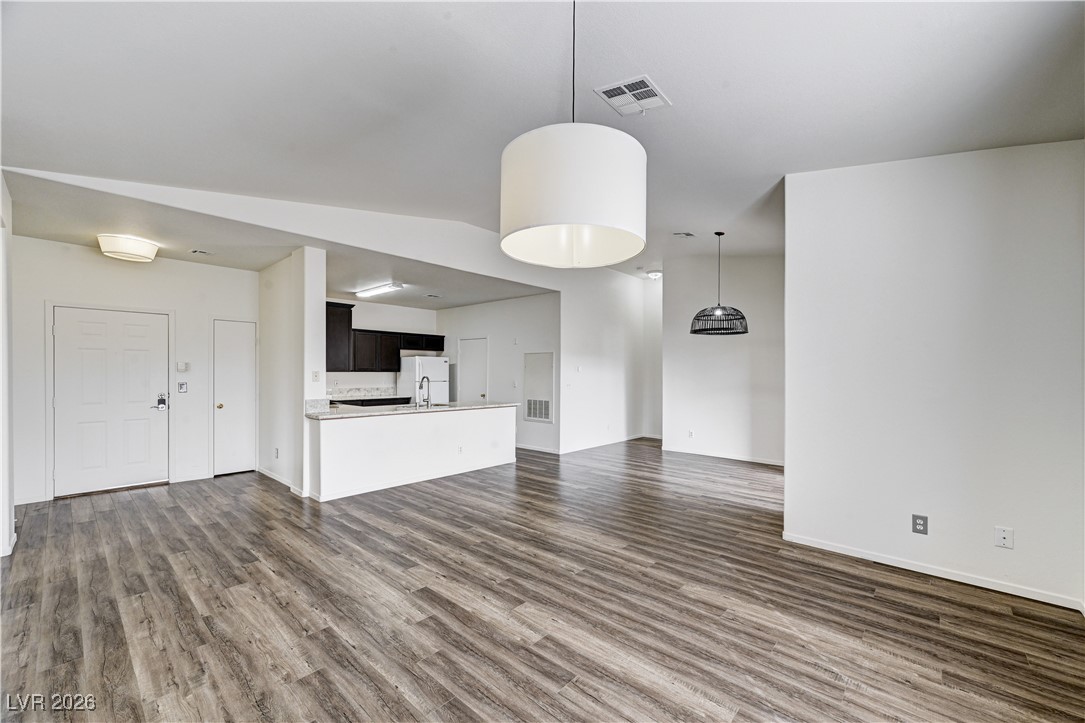 909 Domnus Lane 203 Las Vegas NV 89144