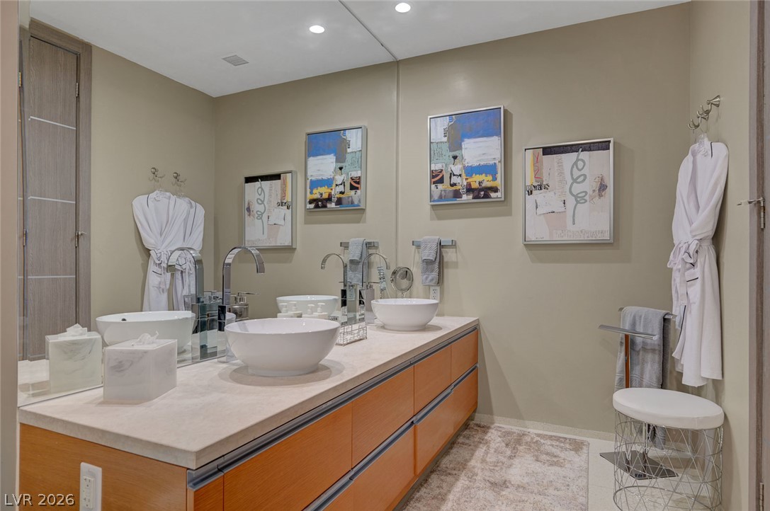 3722 South Las Vegas Boulevard 807 Las Vegas NV 89158