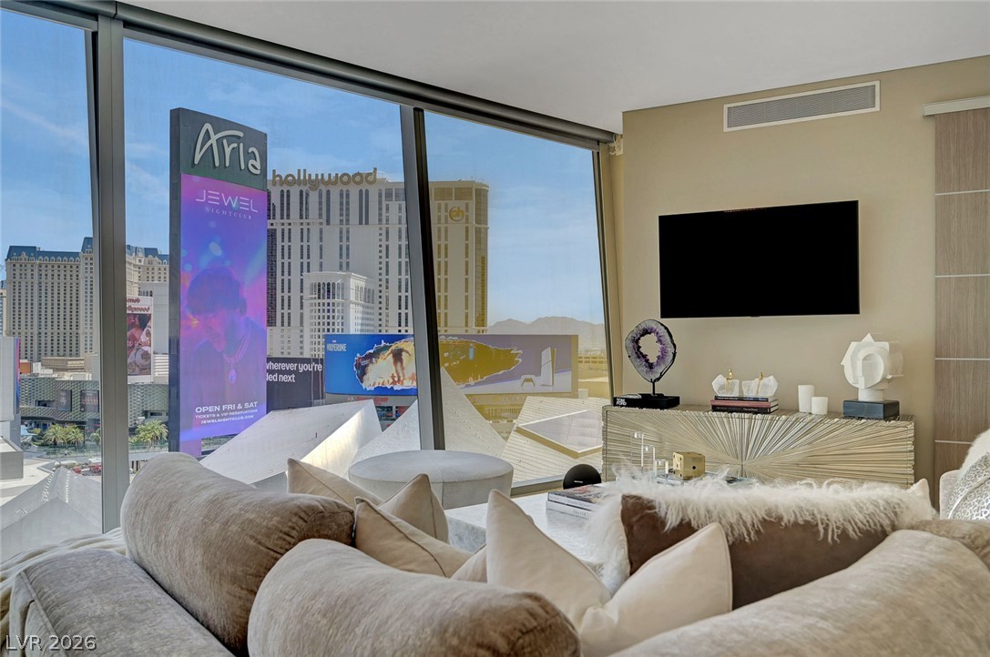 3722 South Las Vegas Boulevard 807 Las Vegas NV 89158