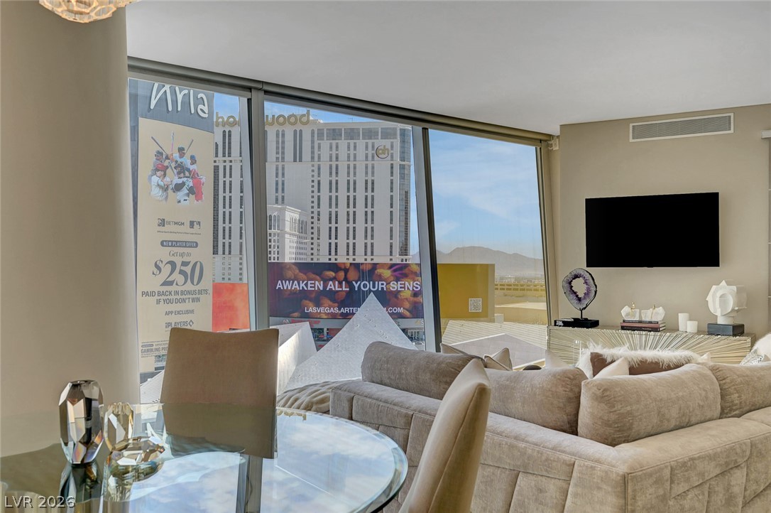 3722 South Las Vegas Boulevard 807 Las Vegas NV 89158