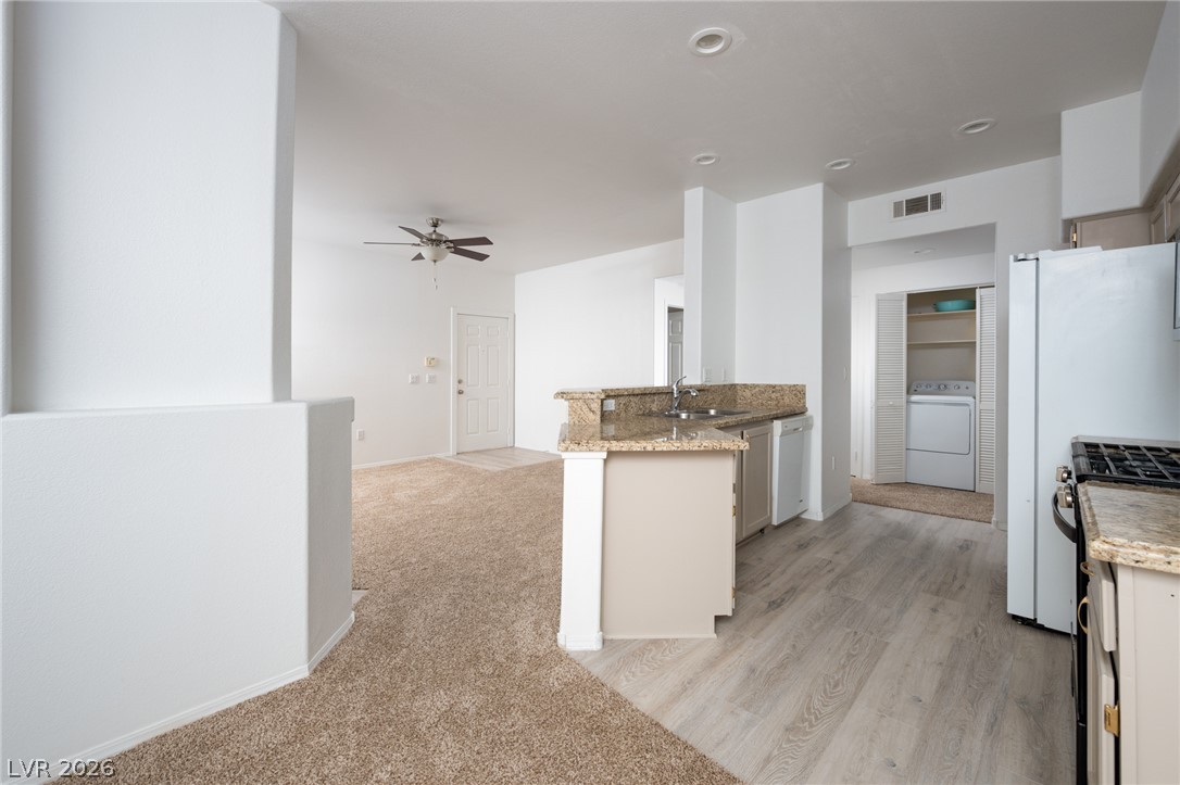 8501 West University Avenue 2081 Las Vegas NV 89147