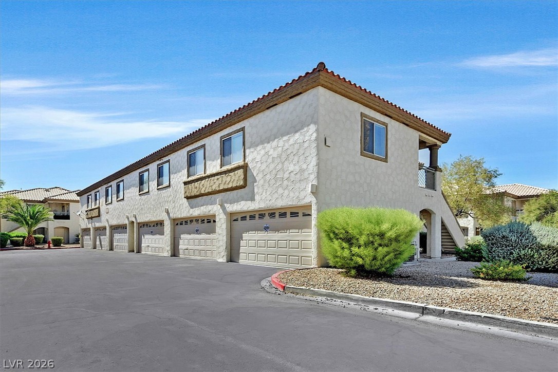 6804 Indian Chief Drive 204 Las Vegas NV 89130