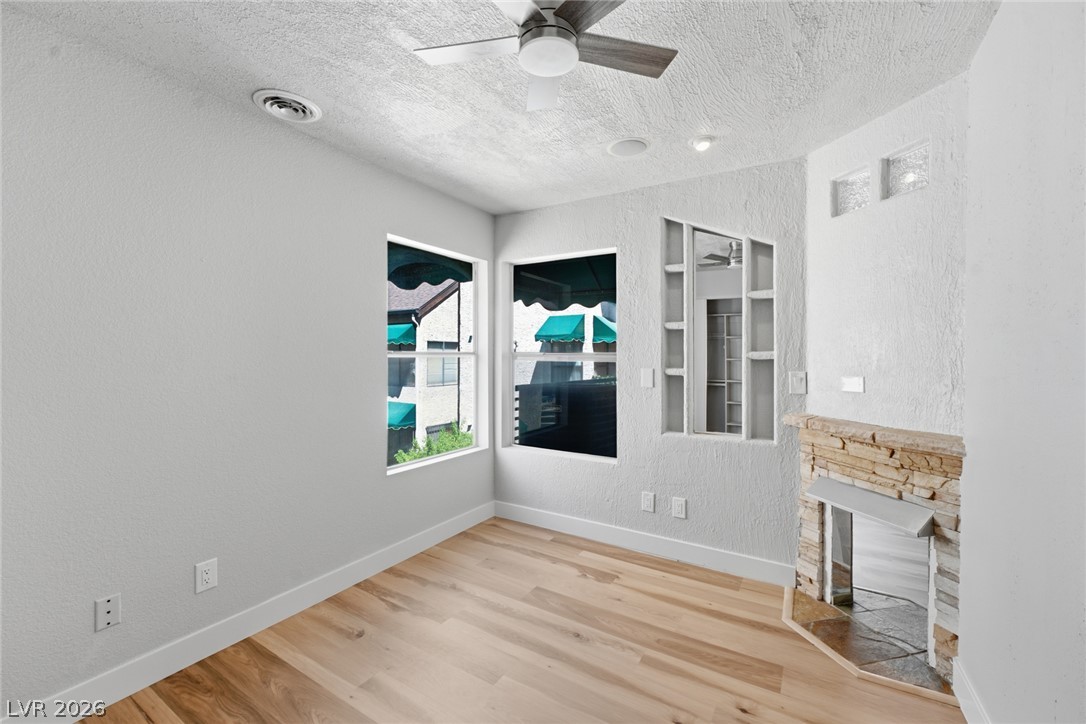 440 Elm Drive 204 Las Vegas NV 89169