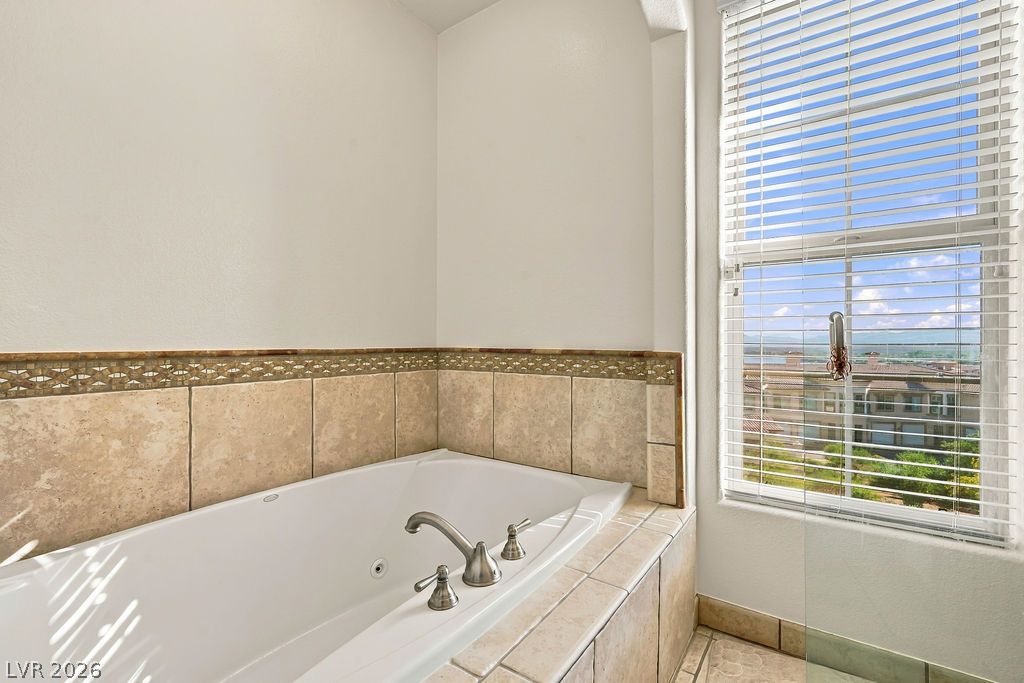 18 Via Visione 102 Henderson NV 89011