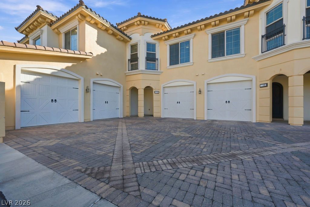 18 Via Visione 102 Henderson NV 89011