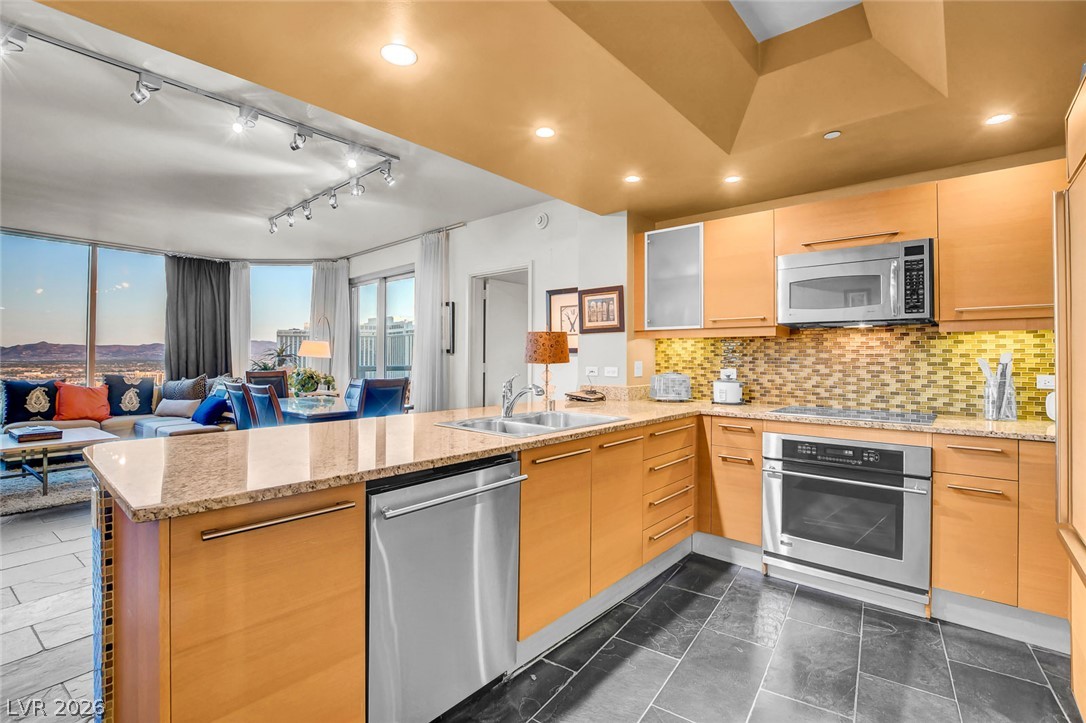 322 Karen Avenue 2301 Las Vegas NV 89109