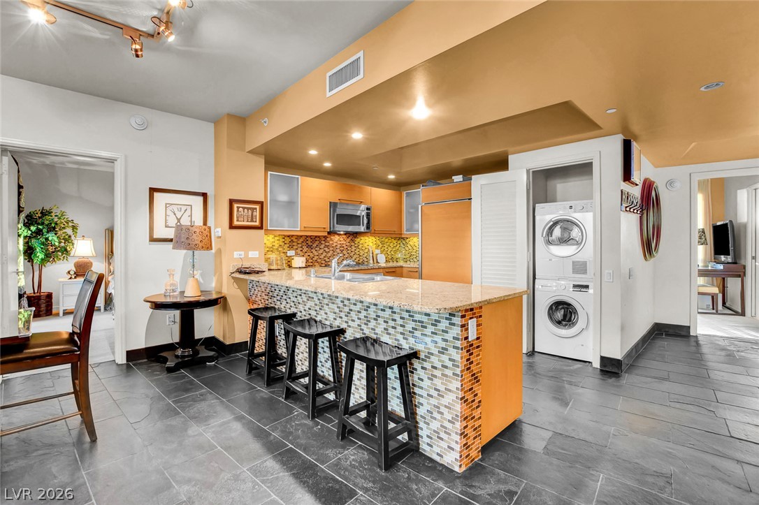 322 Karen Avenue 2301 Las Vegas NV 89109
