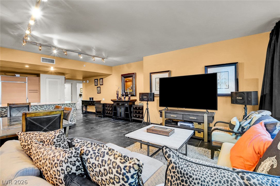 322 Karen Avenue 2301 Las Vegas NV 89109