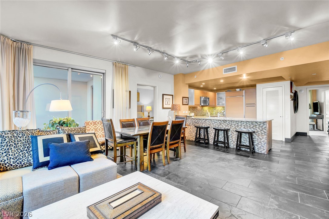 322 Karen Avenue 2301 Las Vegas NV 89109