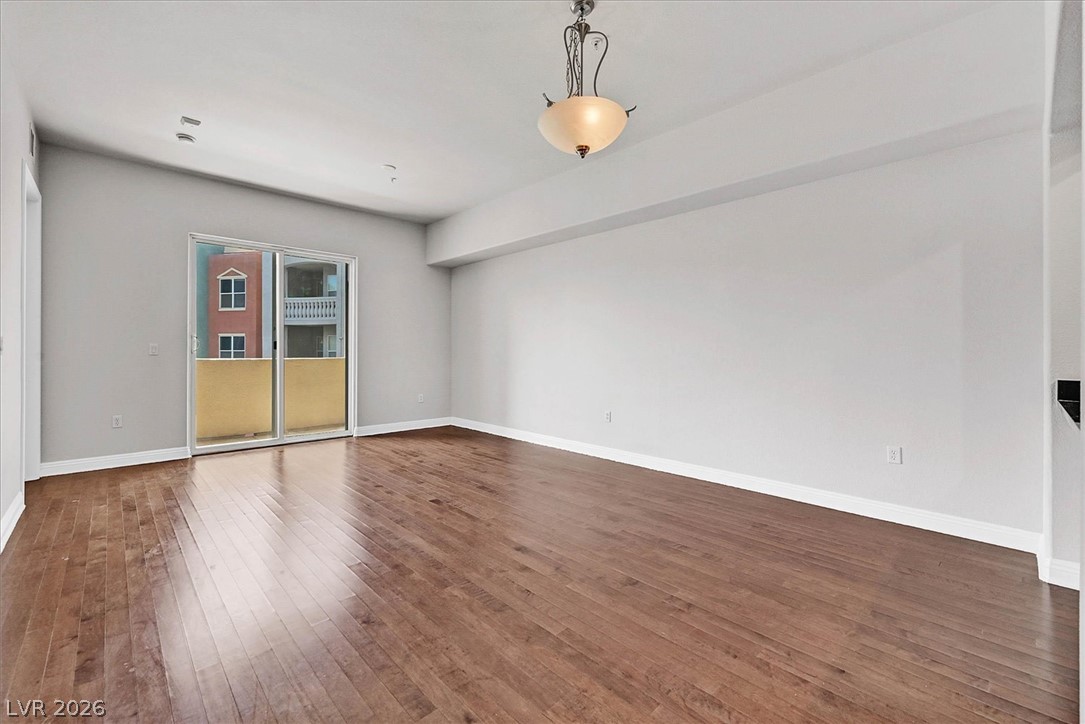 38 East Serene Avenue 304 Las Vegas NV 89123