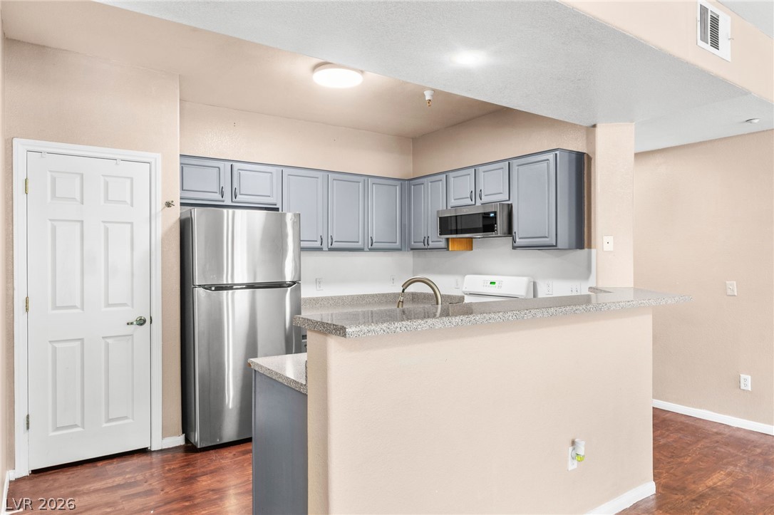 5855 Valley Drive 1043 North Las Vegas NV 89031