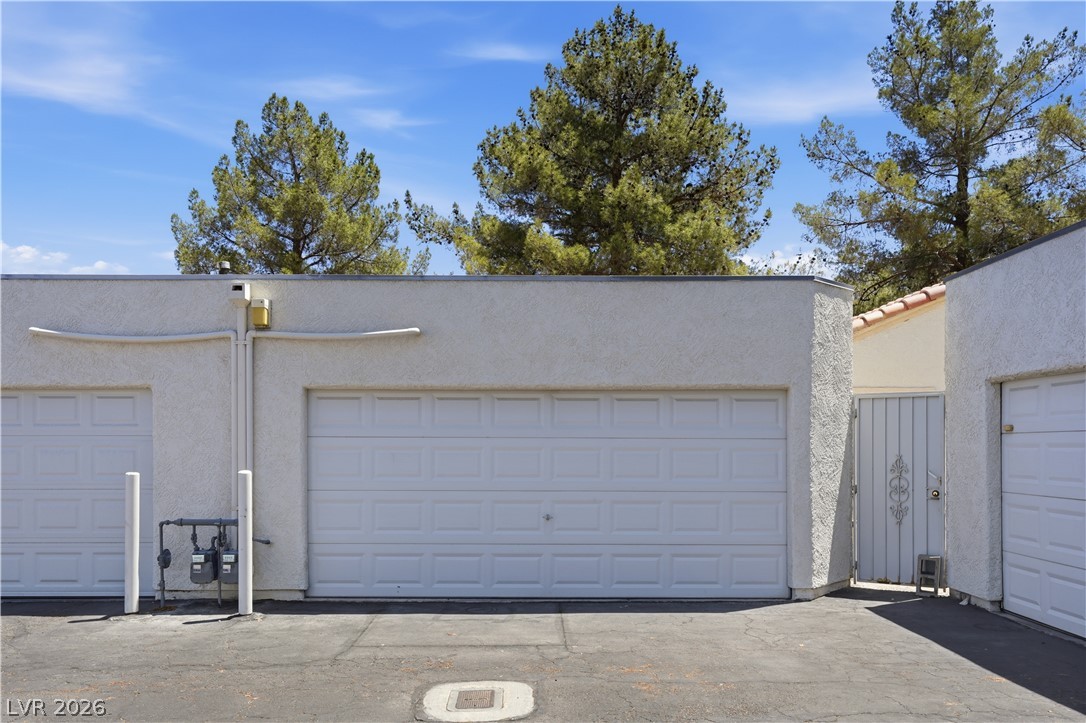 5449 Geneive Lane 102 Las Vegas NV 89108