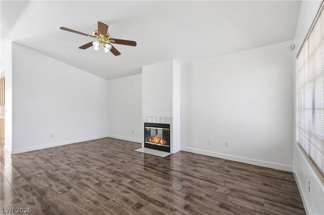 5449 Geneive Lane 102 Las Vegas NV 89108