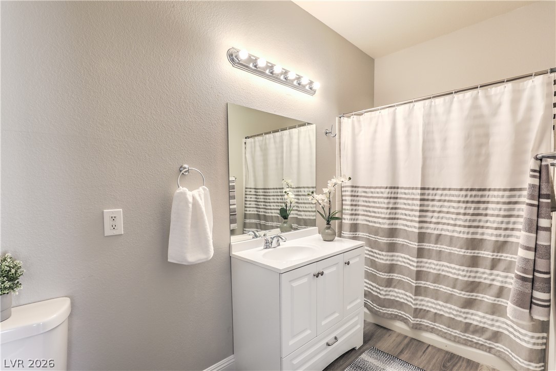 2051 Hussium Hills Street 104 Las Vegas NV 89108