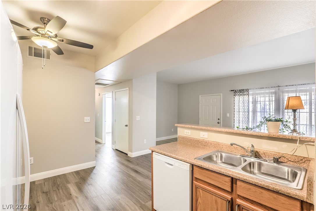 2051 Hussium Hills Street 104 Las Vegas NV 89108