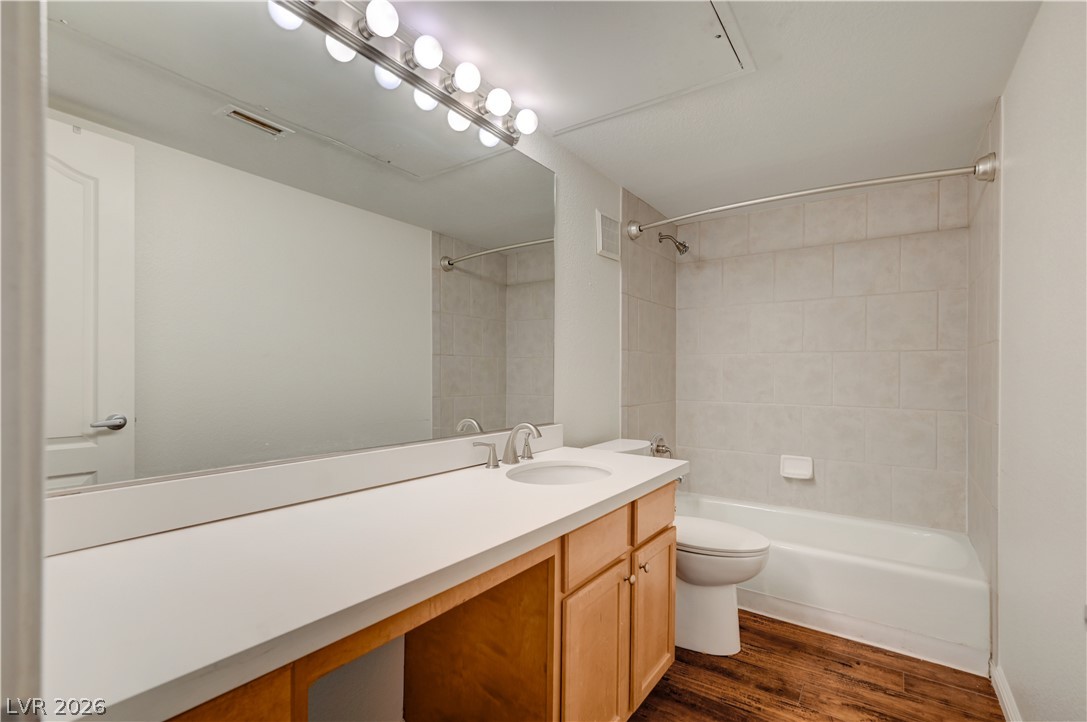 650 Oakmont Avenue 2113 Las Vegas NV 89109