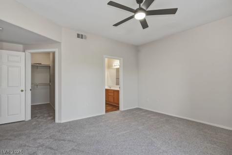 833 Aspen Peak Loop 2425 Henderson NV 89011