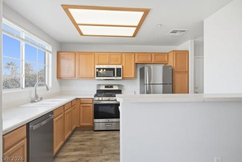 833 Aspen Peak Loop 2425 Henderson NV 89011