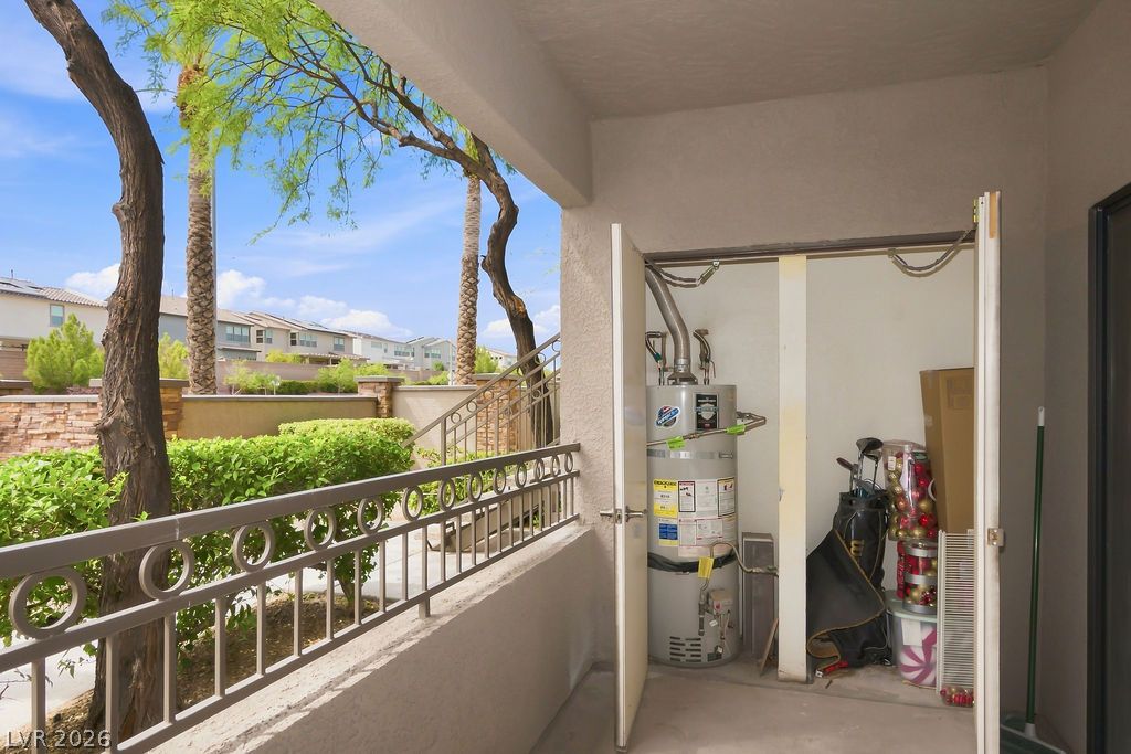 8250 North Grand Canyon Drive 1006 Las Vegas NV 89166