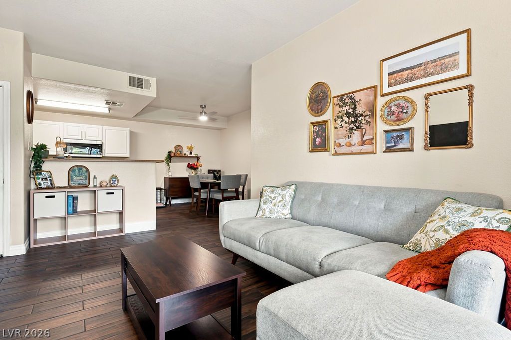 8250 North Grand Canyon Drive 1006 Las Vegas NV 89166