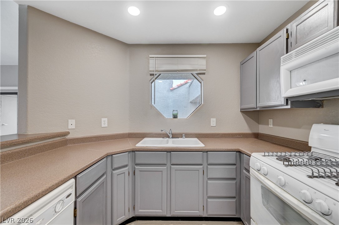 5074 South Rainbow Boulevard 206 Las Vegas NV 89118