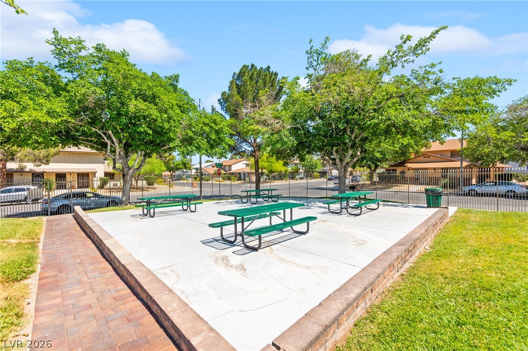 1393 Dorothy Avenue 1 Las Vegas NV 89119