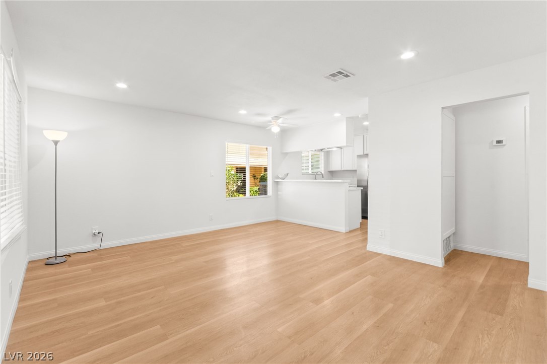 1393 Dorothy Avenue 1 Las Vegas NV 89119
