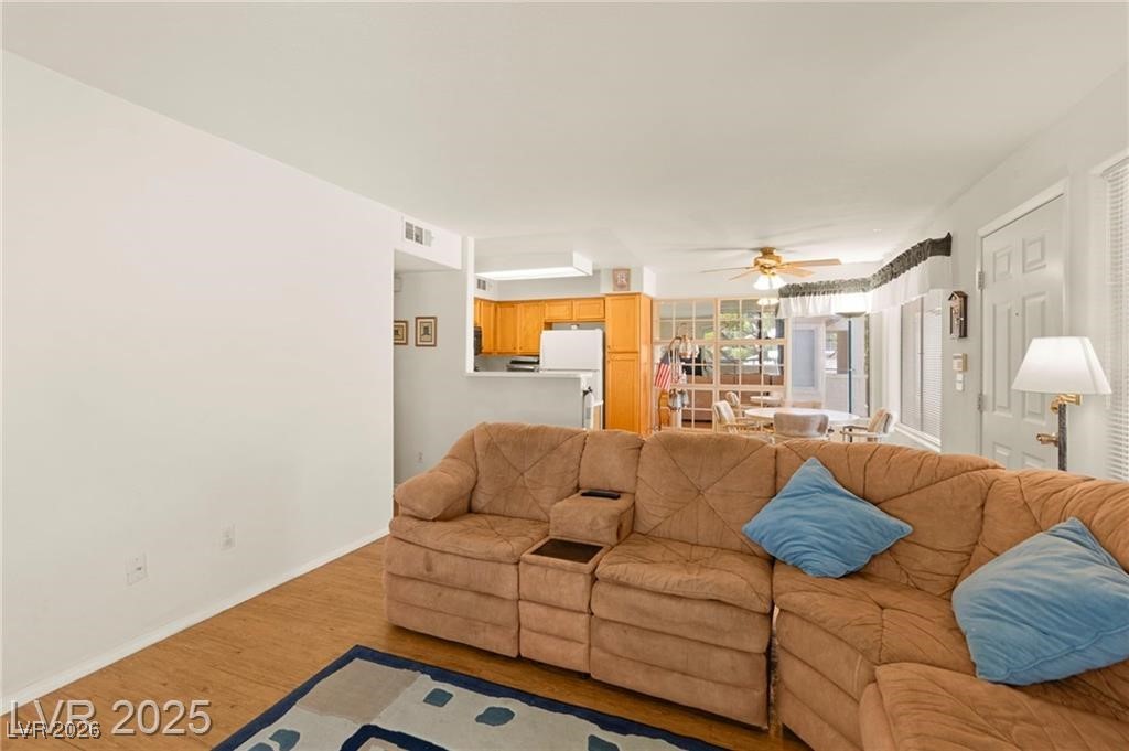 3152 Tarpon Drive 203 Las Vegas NV 89120