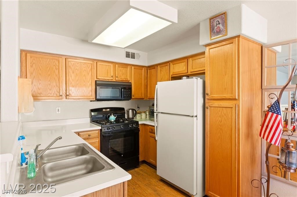 3152 Tarpon Drive 203 Las Vegas NV 89120