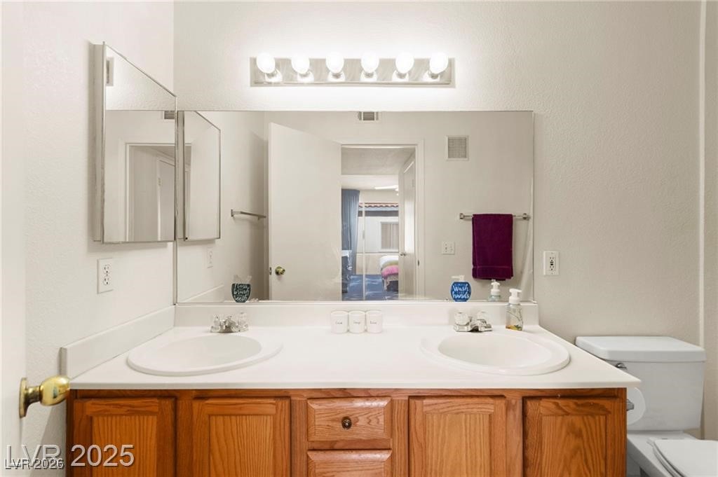 3152 Tarpon Drive 203 Las Vegas NV 89120