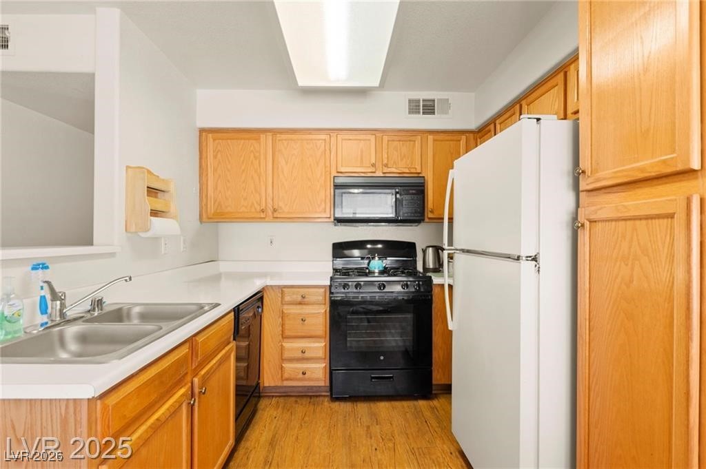 3152 Tarpon Drive 203 Las Vegas NV 89120