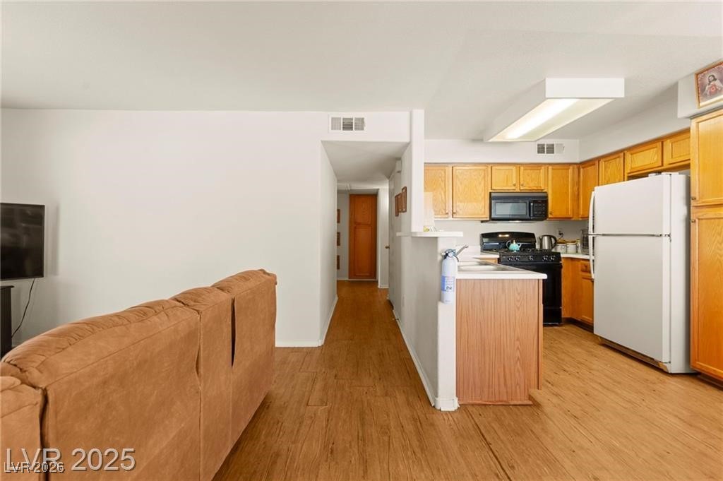 3152 Tarpon Drive 203 Las Vegas NV 89120