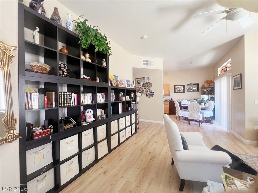 2305 West Horizon Ridge Parkway 1613 Henderson NV 89052