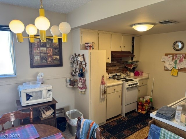 3831 Daisy Street 24 Las Vegas NV 89119