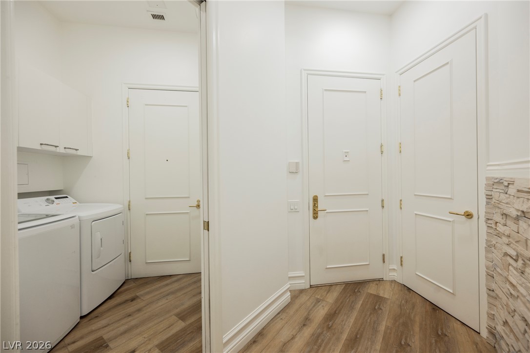 2747 Paradise Road 104 Las Vegas NV 89109
