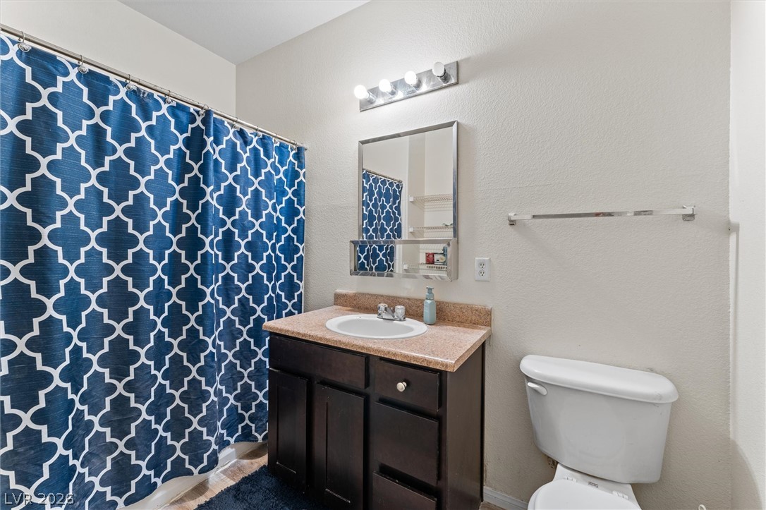 2041 Hussium Hills Street 207 Las Vegas NV 89108