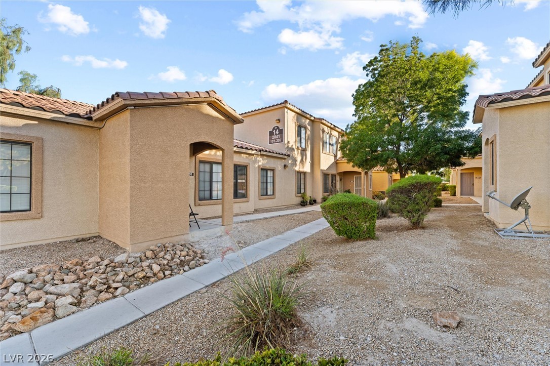 2041 Hussium Hills Street 207 Las Vegas NV 89108