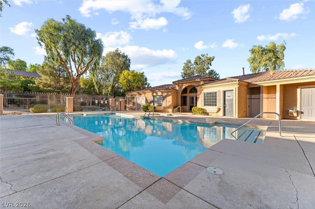 2041 Hussium Hills Street 207 Las Vegas NV 89108