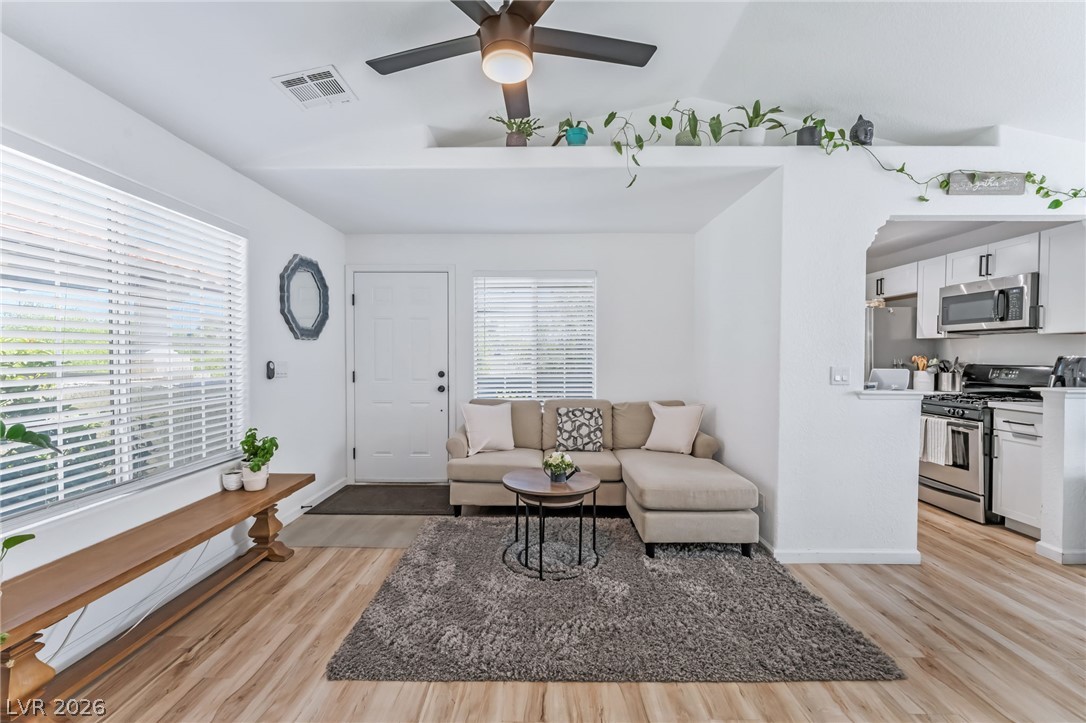 6808 Elm Creek Drive 201 Las Vegas NV 89108