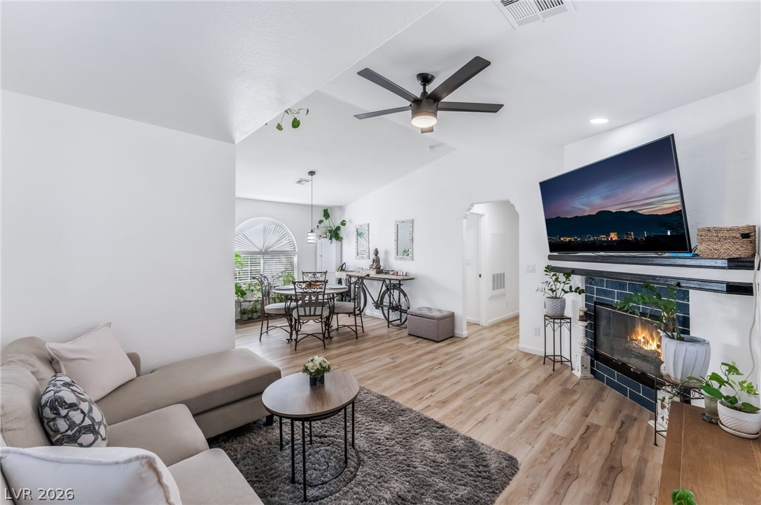 6808 Elm Creek Drive 201 Las Vegas NV 89108