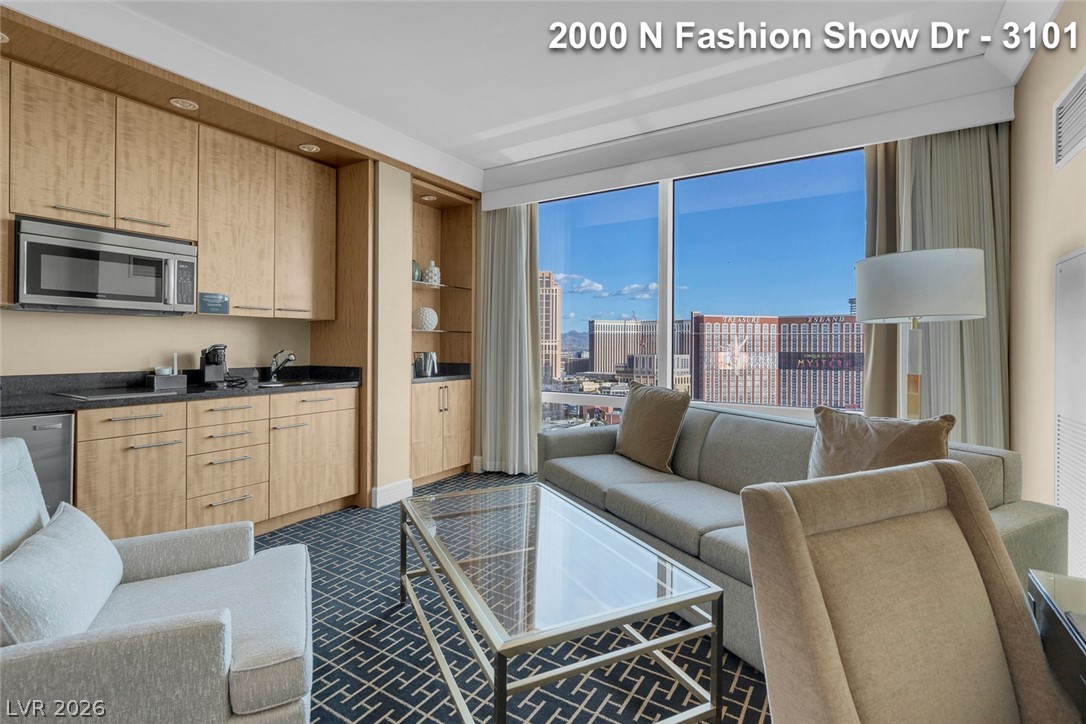 2000 North Fashion Show Drive 3101 Las Vegas NV 89109