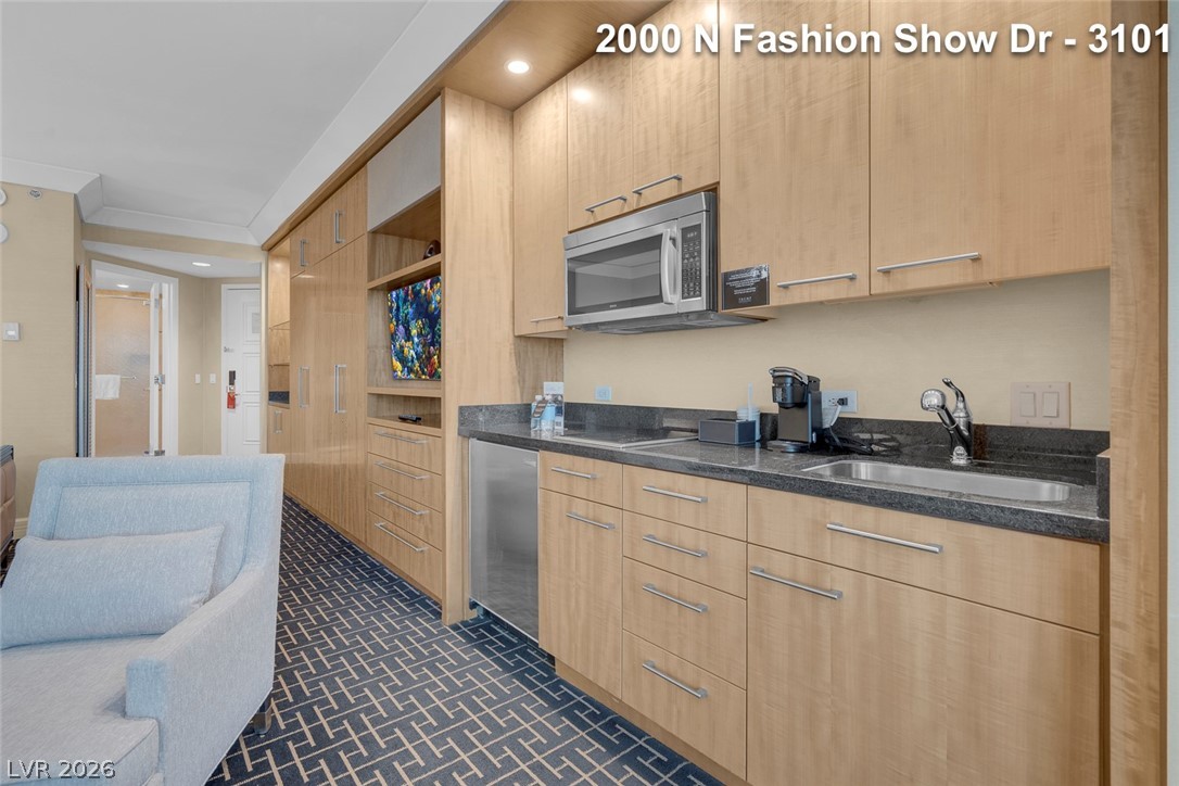 2000 North Fashion Show Drive 3101 Las Vegas NV 89109