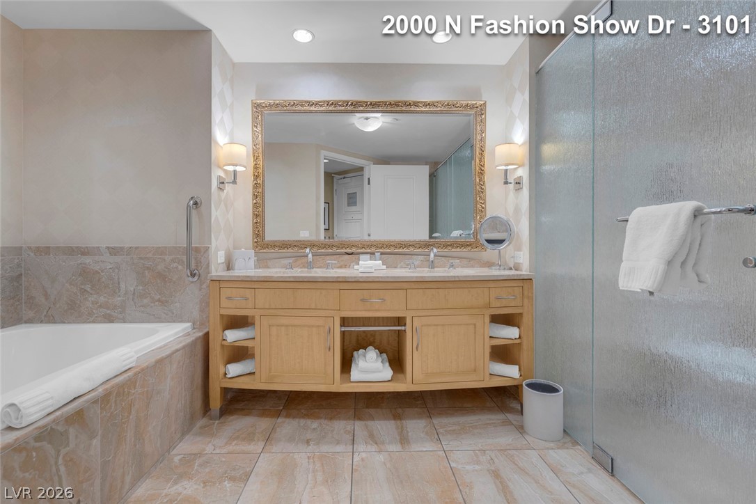 2000 North Fashion Show Drive 3101 Las Vegas NV 89109