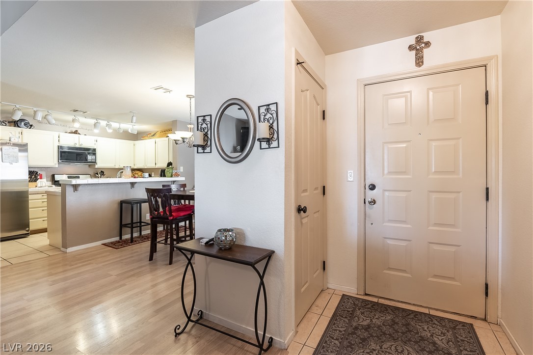 8452 Boseck Drive 287 Las Vegas NV 89145