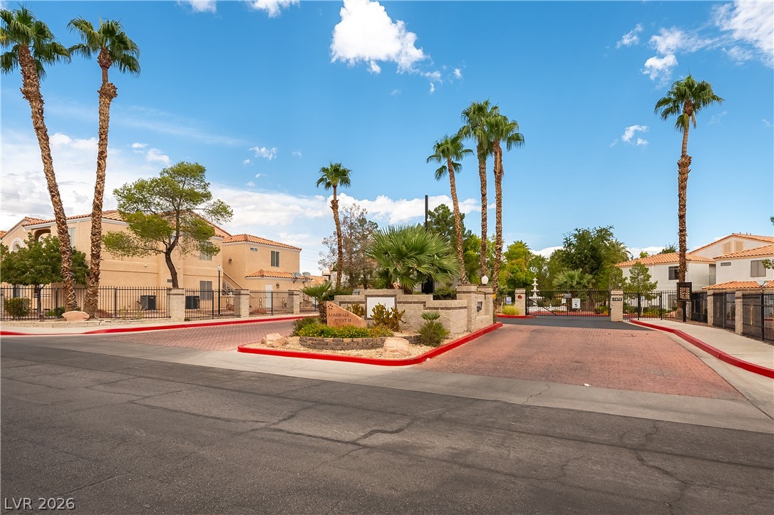 8452 Boseck Drive 287 Las Vegas NV 89145